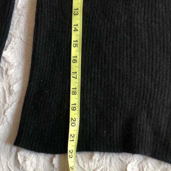 Charter Club Black Cashmere Sweater - Picture 5 of 9